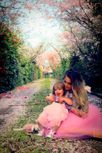 Load image into Gallery viewer, Mother &amp; Daughter Family Photo Shoot
